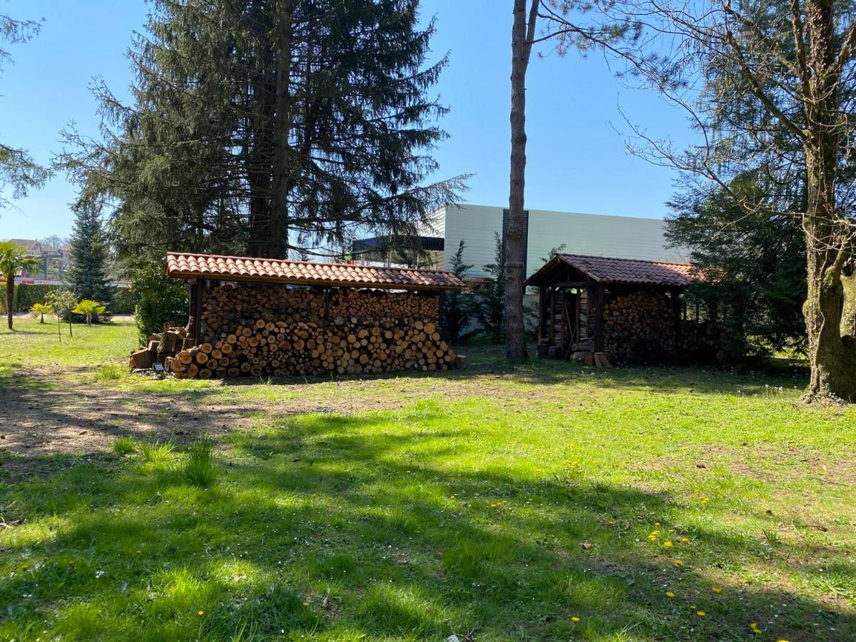 Le Clos De Mon Pere Le Pont-de-Beauvoisin Exteriör bild